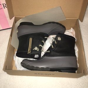 Women’s Sperry Salt Water Boots Duck Boots